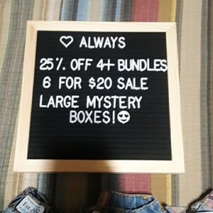 Bottoms - Lot 18 to 24 months jeans Bottoms - Lot 18 to 24 months jeans